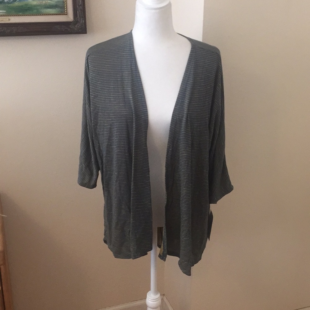 S LuLaRoe Lindsay BB31 957